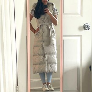 Peserico 100% Down, long vest. Made in Italy. New with tags. Never worn.